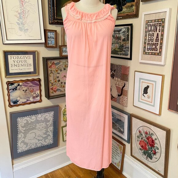 70s Vintage Pastel Orange Neon Nylon Sleeveless Nightgown with Lace Trim Size M - Picture 1 of 5